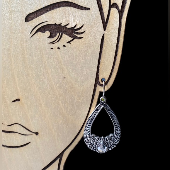 Ornate Teardrop Silver Plated Fashion Earrings Woman’s Jewelry Scrolled Design - Picture 2 of 5
